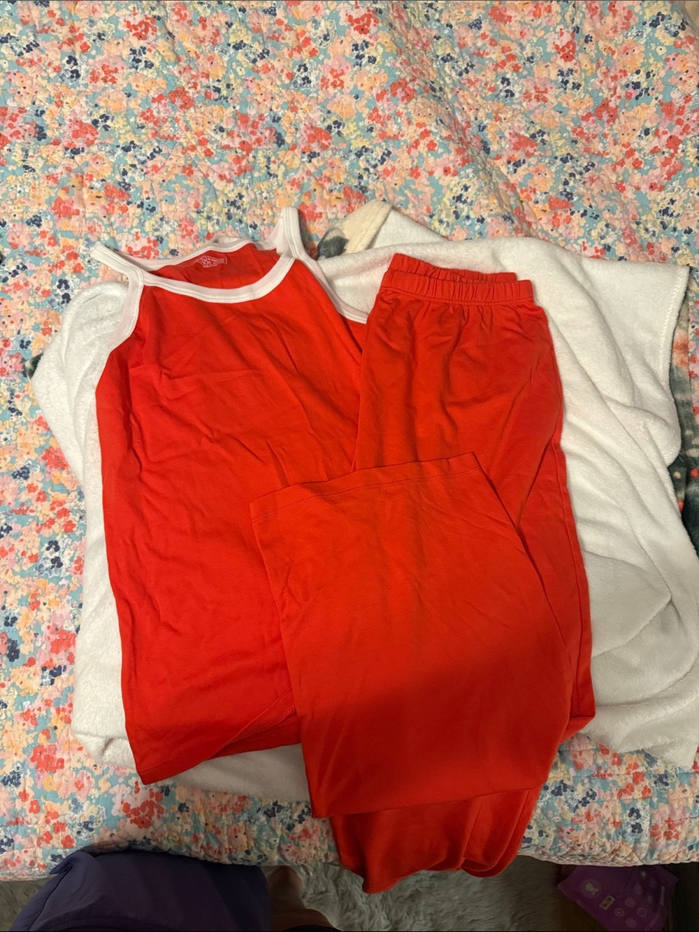 Red Women's Pajama Set - Tank Top & Pants